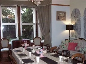 Hotel Woodside Whitby