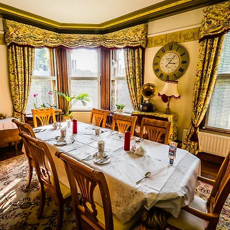 Woodside Hotel Whitby